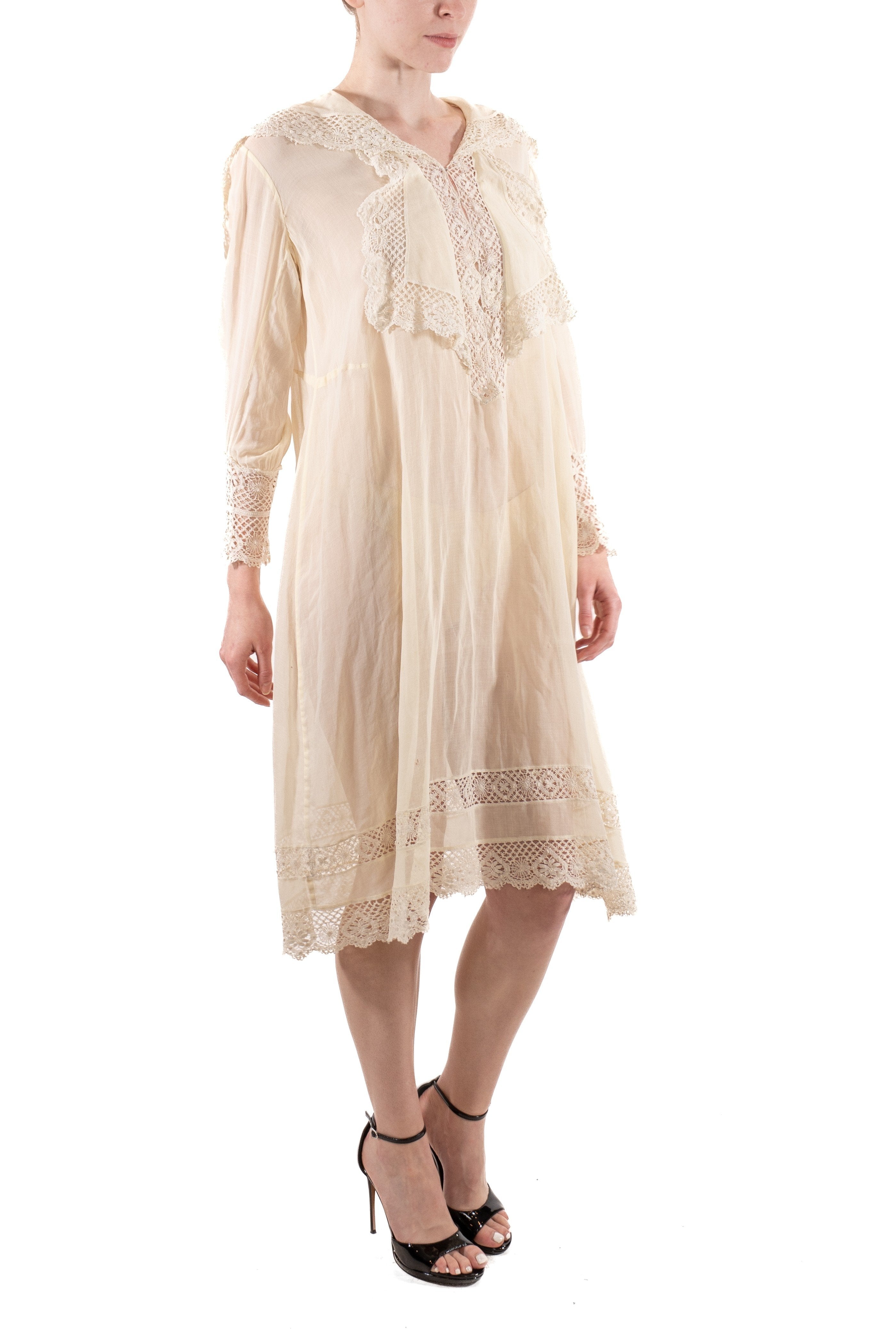 1920s Off White Sheer Organic Cotton & Lace Long Sleeve Tunic Dress 1920s Off White Sheer Organic Cotton & Lace Long Sleeve Tunic Dress