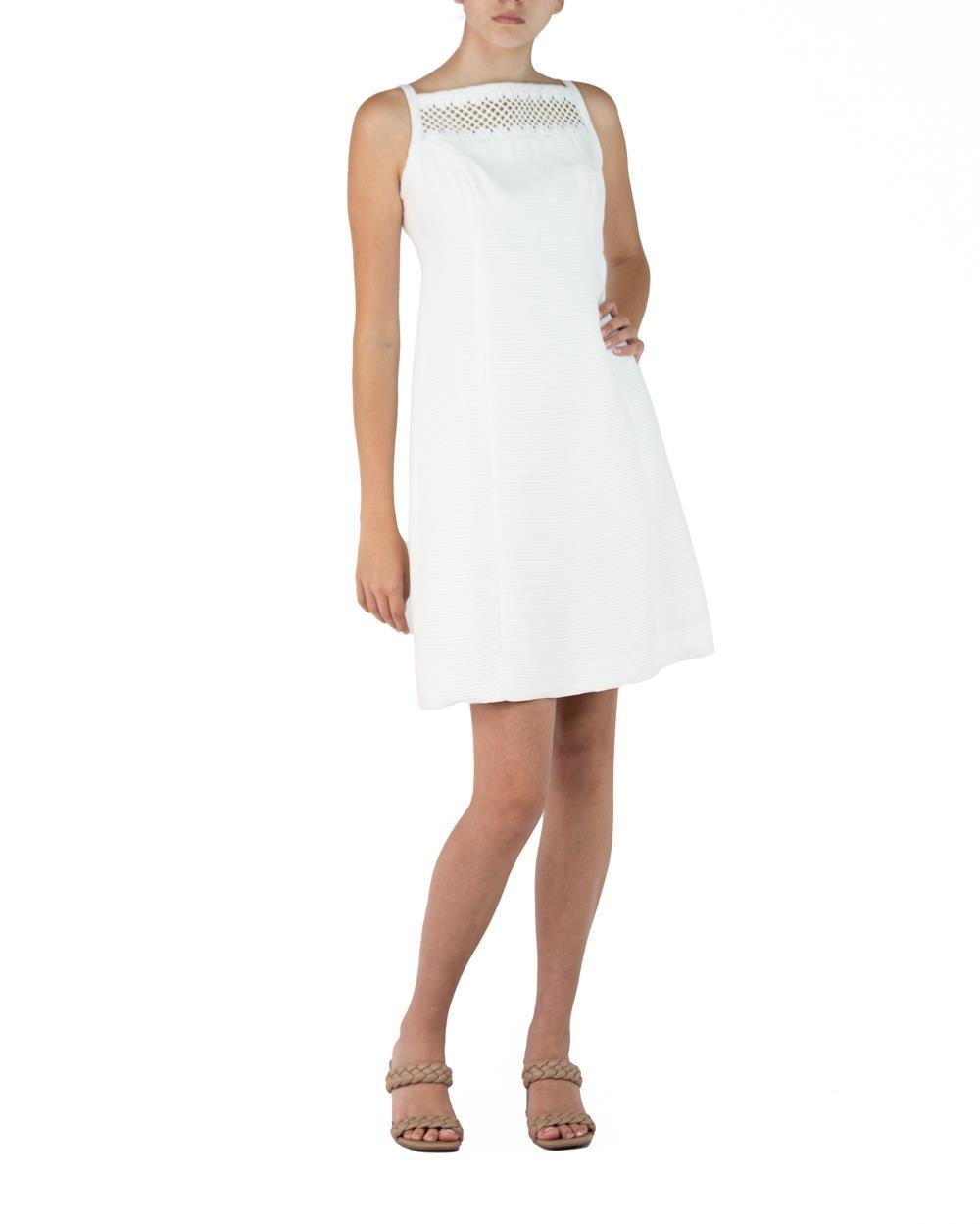 1960S White Cotton Mod Jackie O Style Dress With Daisy Lace MORPHEW 1960S White Cotton Mod Jackie O Style Dress With Daisy Lace MORPHEW