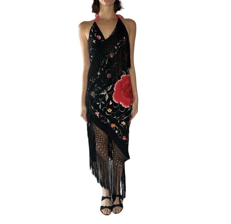 MORPHEW Atelier Black Bias Cut Silk Crepe Hand-Embroidered Piano Shawl Gown with Fringe MORPHEW Atelier Black Bias Cut Silk Crepe Hand-Embroidered Piano Shawl Gown with Fringe