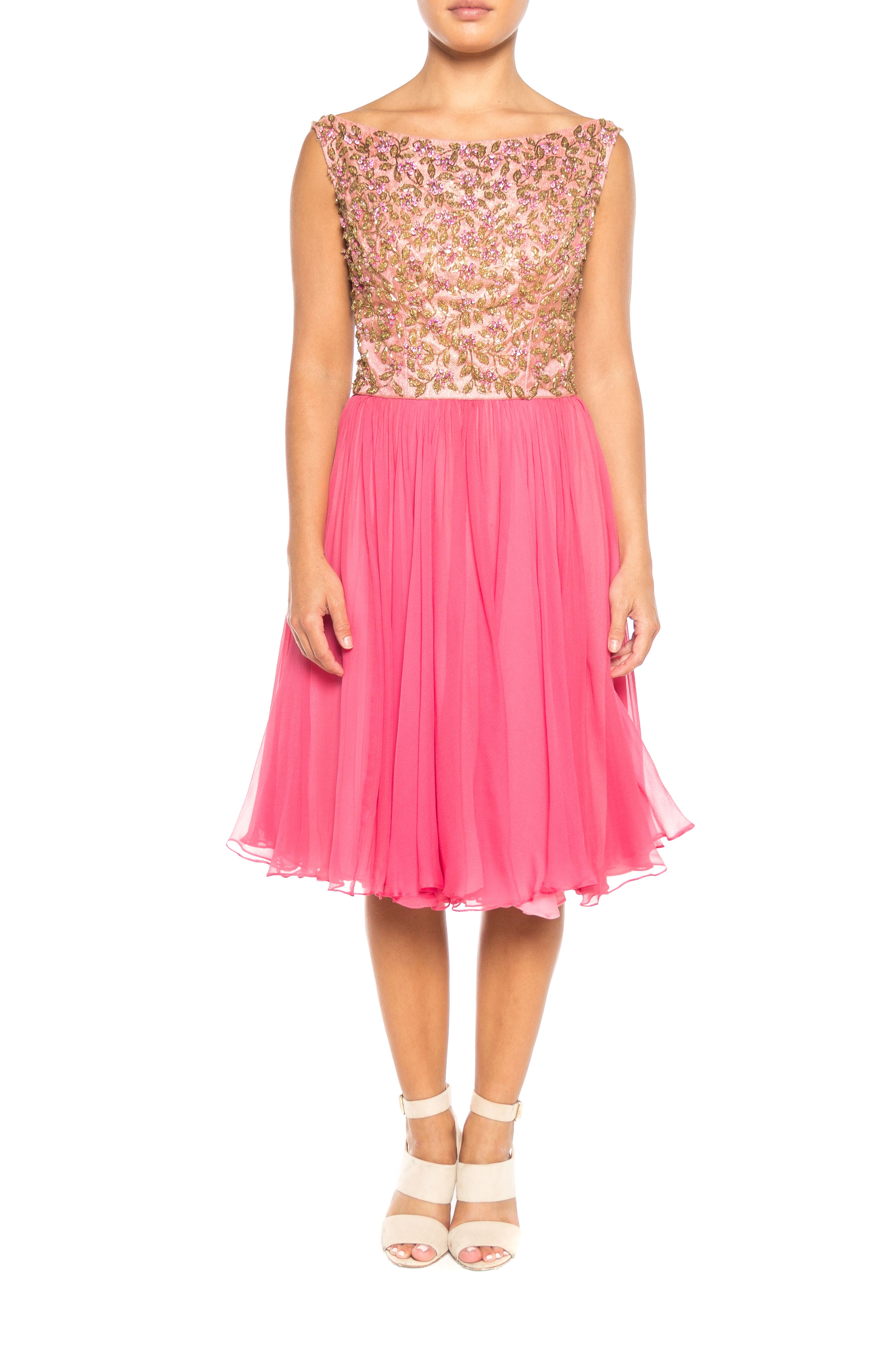 beaded swing dress DOLLY Elegant Gold Sleeveless Beaded Pleated Large Swing Dress-GRACIA (V) XL / Gilt Gold