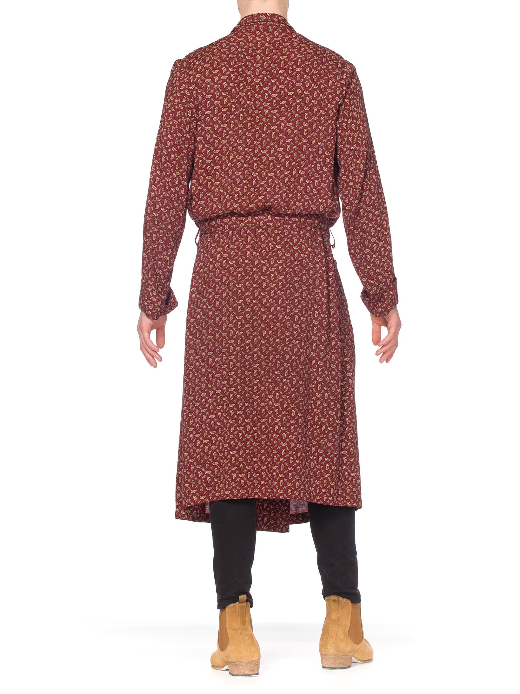 1950S Burgundy Paisley Rayon Robe Made In England – MORPHEW