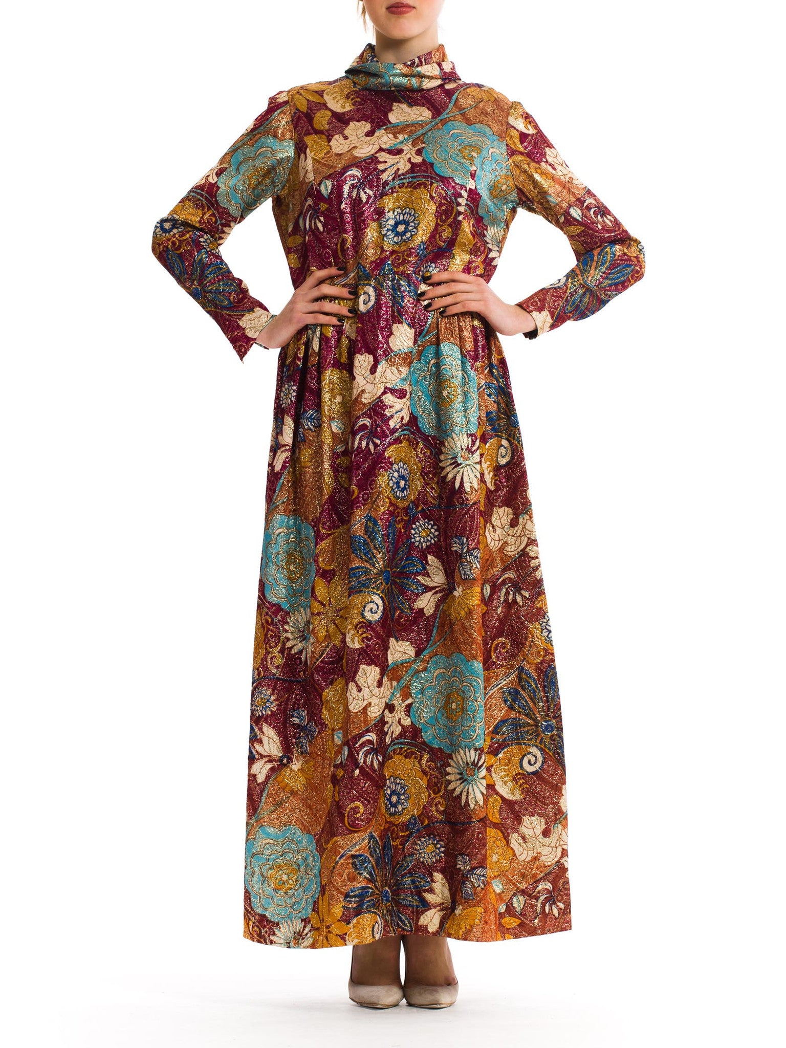1970S Burgundy & Gold Acetate/Lurex Matelass Lam Loose Cut Evening Dress 1970S Burgundy & Gold Acetate/Lurex Matelass Lam Loose Cut Evening Dress