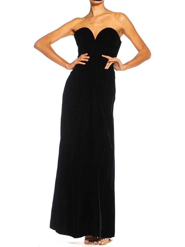 1980S YVES SAINT LAURENT Black Haute Couture Silk Velvet Strapless Gown 1980S YVES SAINT LAURENT Black Haute Couture Silk Velvet Strapless Gown